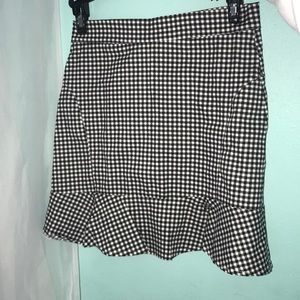 Unused shein plaid black and white skirt